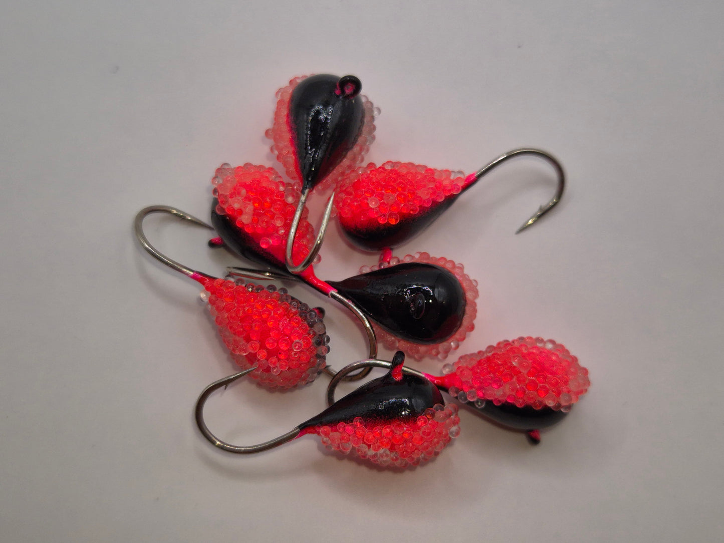 Hälsingemyskan Röd/svart Kaviar GLOW